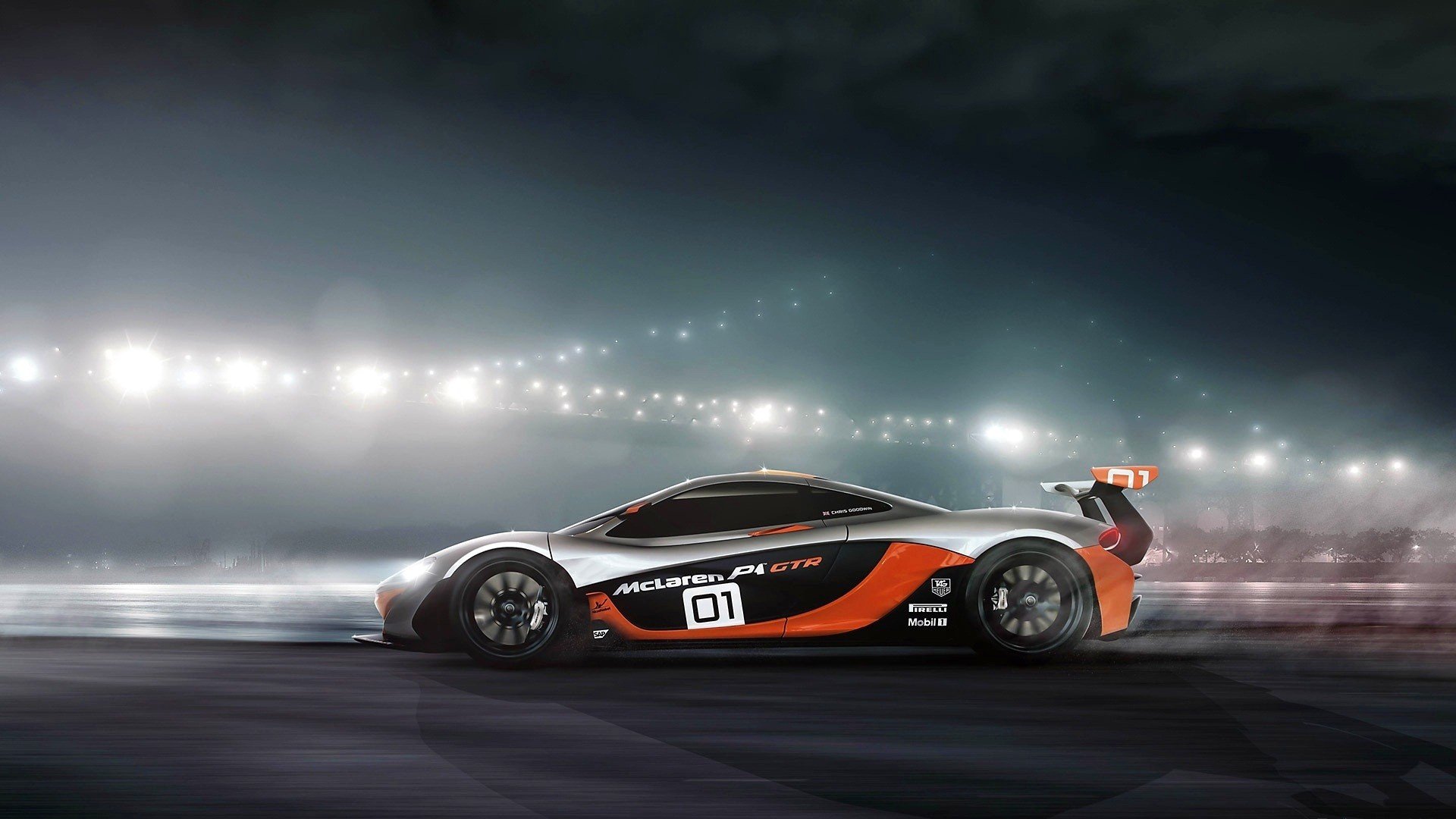 台风过后海边冲浪赛，迎风破浪展英姿，台风即将过去 海面少了波浪